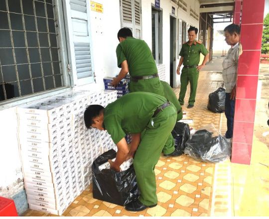 Long An: 5 tháng đầu năm hoạt động buôn lậu qua biên giới giảm mạnh