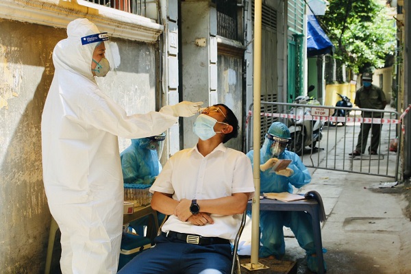 Hà Tĩnh: Tìm người di chuyển đến địa điểm liên quan bệnh nhân Covid-19