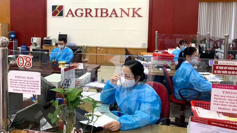 NHNN: Tháo gỡ khó khăn cho khách hàng bị ảnh hưởng của dịch Covid-19