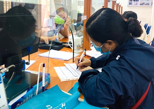 Đề xuất lao động nữ tham gia bảo hiểm xã hội tự nguyện khi sinh con được hưởng trợ cấp