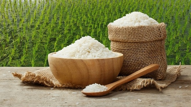 Giá thị trường lúa gạo nội địa biến động trái chiều, trên thế giới giá gạo xuất khẩu bất ngờ quay đầu giảm nhẹ