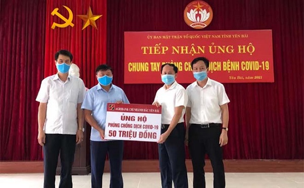 Yên Bái: Trên 2,3 tỷ đồng ủng hộ Quỹ phòng, chống Covid - 19