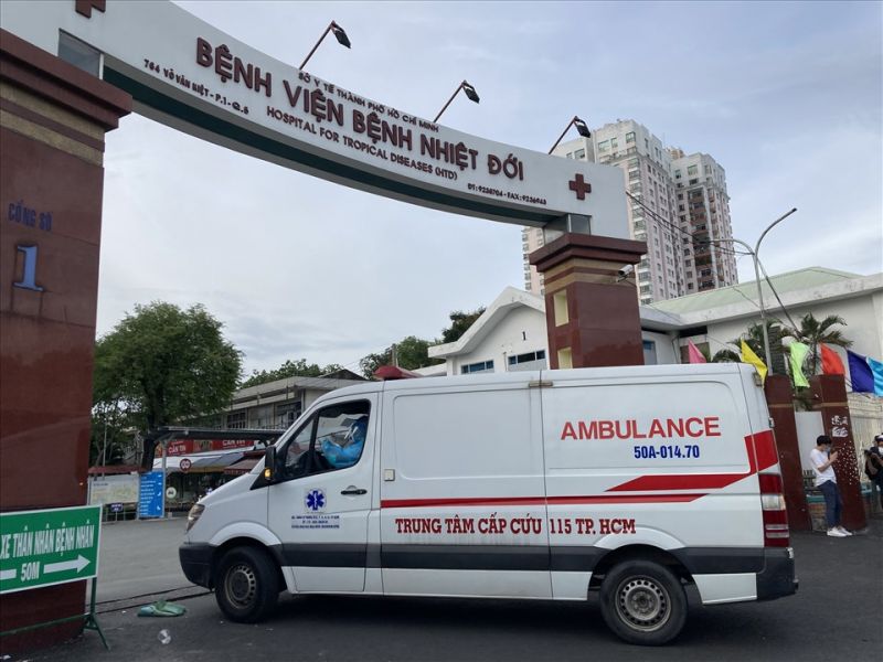 TP. HCM: 52/53 nhân viên Bệnh viện Bệnh nhiệt đới mắc Covid -19 không có triệu chứng và đã tiêm vaccine đủ 2 liều