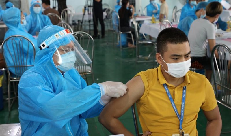 Bắc Ninh hoàn thành tiêm 150.000 liều vắc xin Covid-19 trong đợt 3