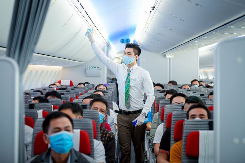 Với quy trình phòng chống dịch hiệu quả, Bamboo Airways được trang AirlineRatings xếp hạng 7/7 sao về phòng chống Covid-19