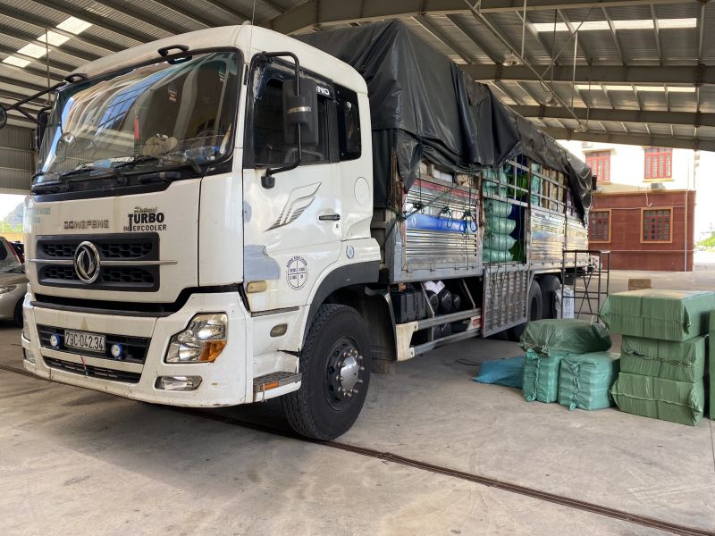 Ninh Bình: Tạm giữ hàng nghìn sản phẩm hóa mỹ phẩm không có hóa đơn chứng từ