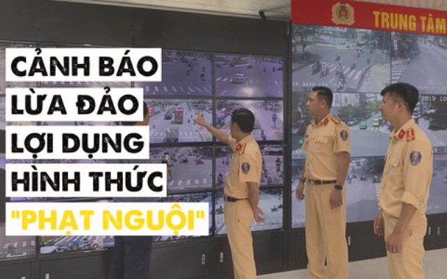 Lực lượng CSGT Công an TP.Đà Nẵng kiểm tra hệ thống camera giám sát giao thông.