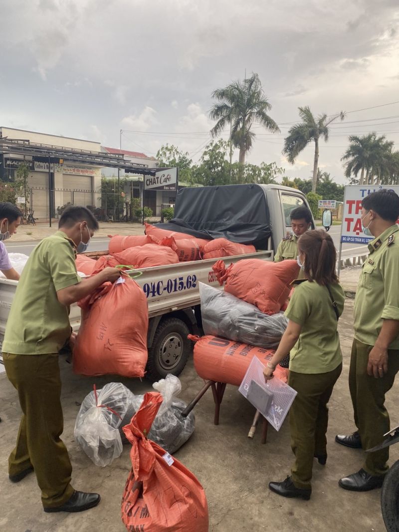 Thu giữ 450kg Trà sấy khô không rõ nguồn gốc xuất xứ tại Bạc Liêu