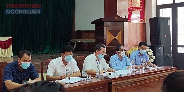 Lãnh đạo Sở TNMT, TP. Vĩnh Yên và các đơn vị liên quan tham gia hội nghị
