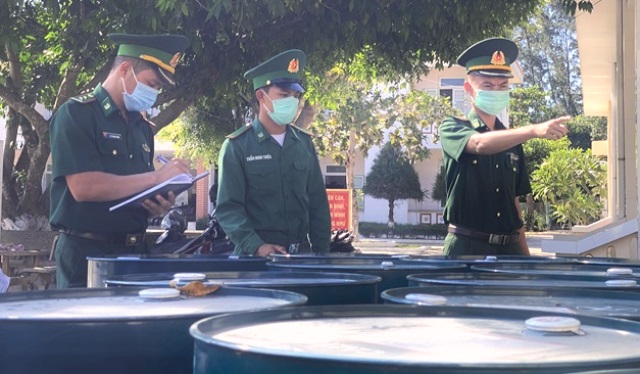 Quảng Ngãi: Tạm giữ hơn 10 nghìn lít dầu không có hóa đơn chứng từ hợp pháp