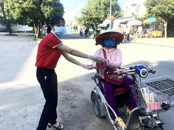 TP.HCM: Đề xuất chi 230 tỷ đồng hỗ trợ lao động bị mất việc làm do dịch Covid-19