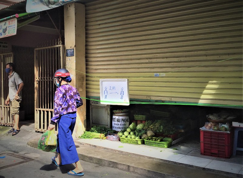 TP. HCM: Xem xét phát phiếu đi chợ cho người dân và phân chia thời điểm bán hàng