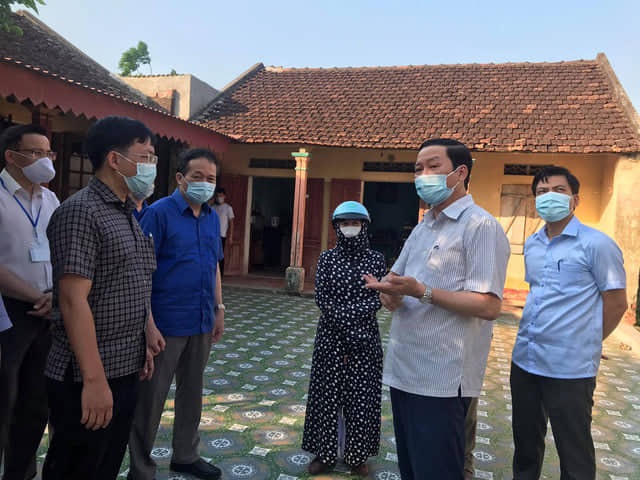 Chủ tịch UBND tỉnh Thanh Hóa Đỗ Minh Tuấn chỉ đạo xử lý ca bệnh COvid-19 tại huyện Thiệu Hóa