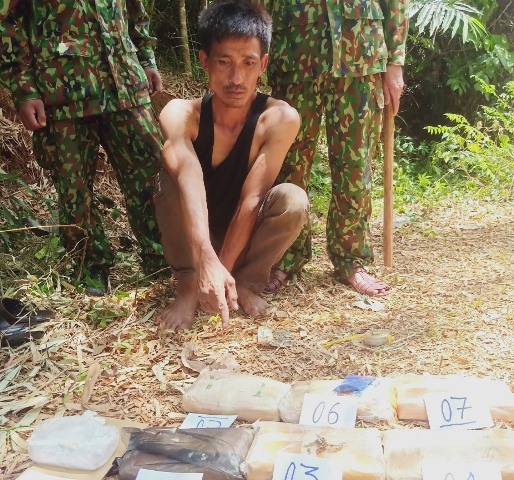 Quảng Trị: Bắt đối tượng vận chuyển 38.000 viên ma túy