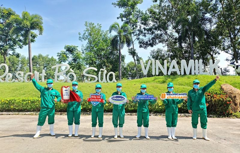 Thông điệp “Bạn khỏe mạnh, Việt Nam khỏe mạnh” được hưởng ứng bởi các nhân viên Vinamilk trên cả nước trong ngày khởi động chiến dịch