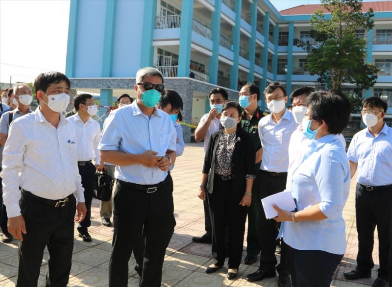 Bộ Y tế kiểm tra thực tế công tác phòng, chống Covid-19 tại Bình Dương