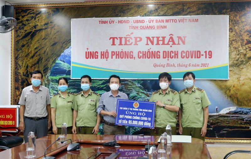 Cục QLTT Quảng Bình: Ủng hộ 65 triệu đồng cho quỹ Phòng, chống dịch Covid-19 tỉnh