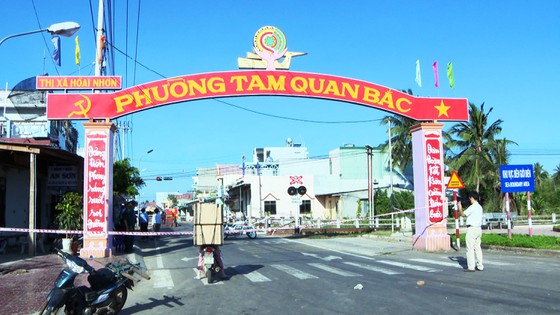 Phong tỏa phường Tam Quan Bắc, thị xã Hoài Nhơn sau khi phát hiện 2 ca nghi mắc Covid-19 đầu tiên ở Bình Định
