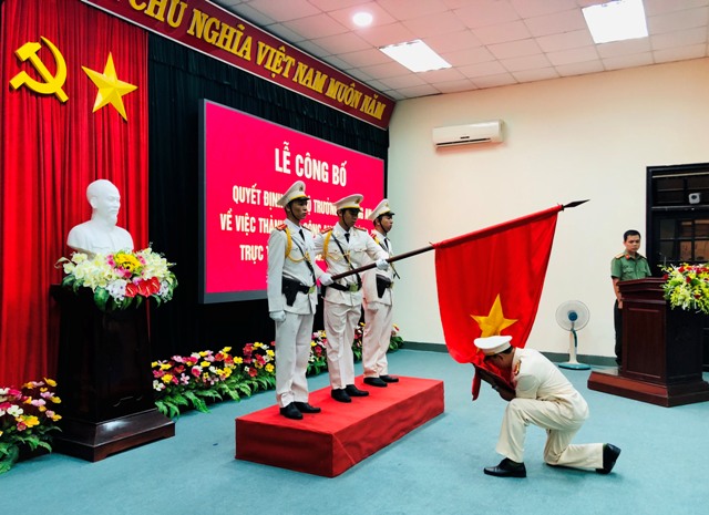 Huế: Công bố quyết định thành lập mới công an các phường, xã trực thuộc