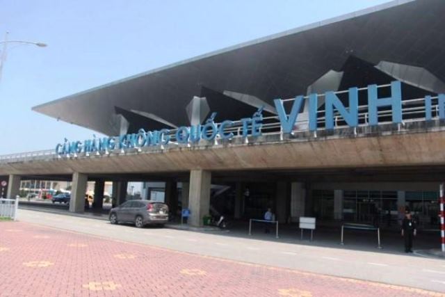 Trước diễn biến phức tạp của dịch Covid-19, UBND tỉnh Nghệ An vừa có công văn gửi Bộ GTVT đề nghị tạm dừng các chuyến bay thương mại đến Cảng hàng không quốc tế Vinh