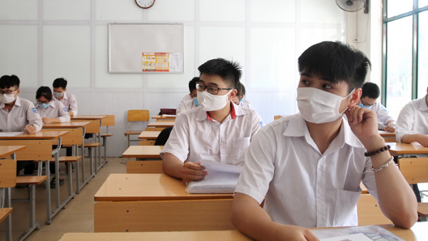 'Sóng' của Xuân Quỳnh vào đề thi Ngữ văn thi tốt nghiệp THPT 2021