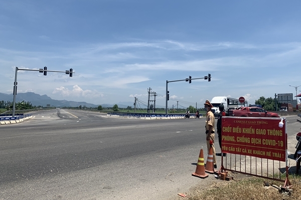 Quảng Ngãi: Từ 0h ngày 8/7, giãn cách xã hội toàn tỉnh