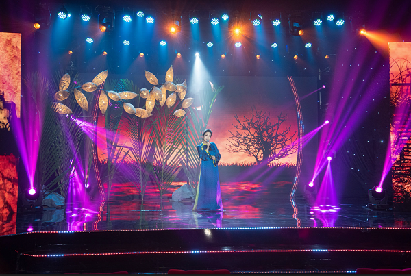 Diva Mỹ Linh hứa hẹn mang lại cho khán giả xem đài những ca khúc đầy cảm xúc về tình mẹ