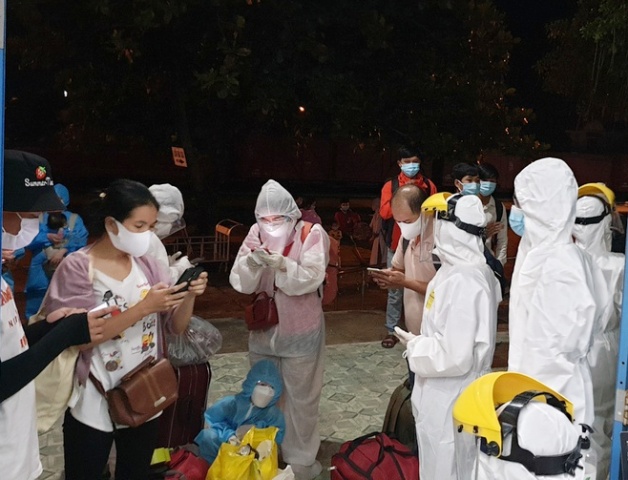 Không có chuyện “đẩy, đuổi” người dân không cho xuống ga Huế