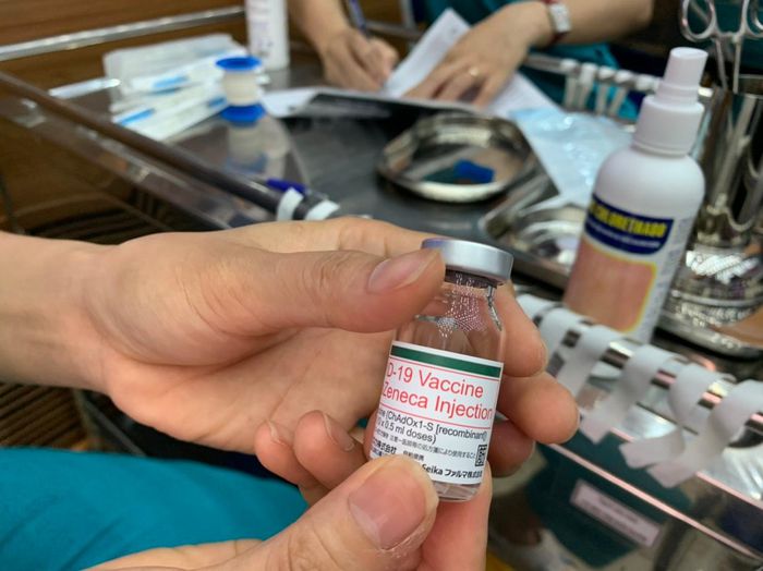 580.000 liều vaccine phòng COVID-19 của AstraZeneca vừa hạ cánh xuống sân bay quốc tế Tân Sơn Nhất, TPHCM