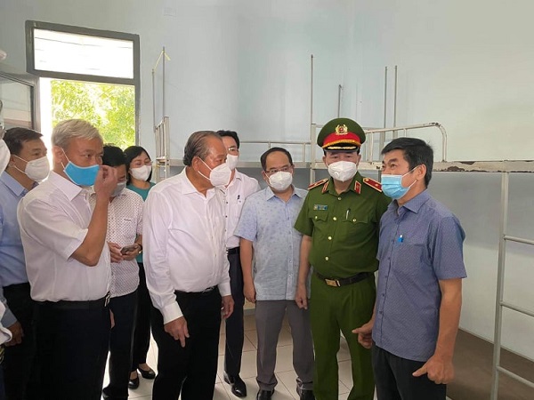 Đồng Nai phối hợp chặt chẽ với đoàn công tác của Bộ Y tế để khống chế dịch Covid-19