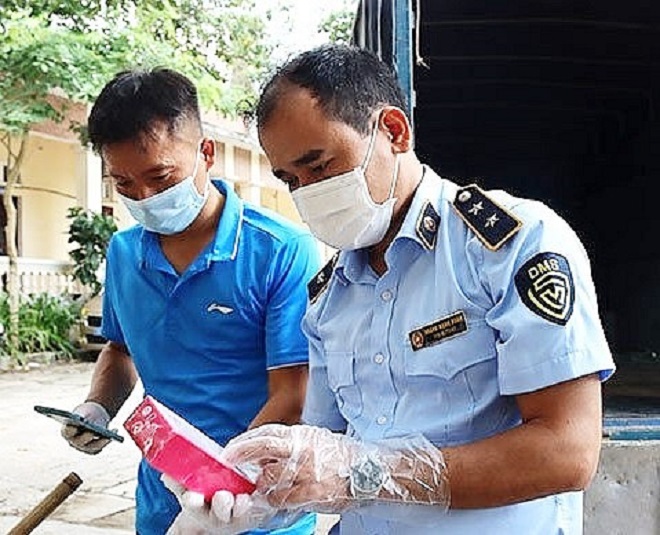 Lạng Sơn: Thu giữ lô mỹ phẩm có dấu hiệu nhập lậu