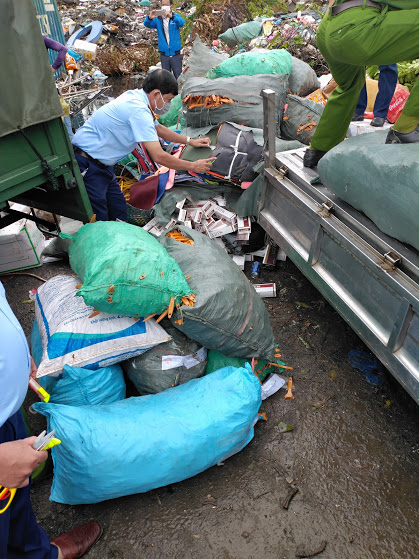 Cục QLTT Bạc Liêu tiêu hủy hàng hóa tang vật vi phạm hành chính bị tịch thu