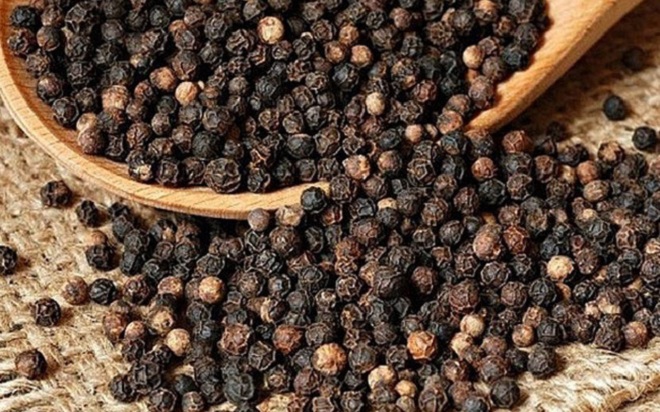 Giá hồ tiêu ngày 19/7: Đầu tuần đi ngang, cao nhất 75.500đ/kg