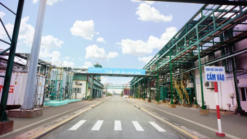 Hiện nay, Nhà máy Hóa chất Biên Hòa luôn đảm bảo nguồn cung cấp hóa chất không thể thiếu cho nhiều ngành công nghiệp quan trọng của đất nước