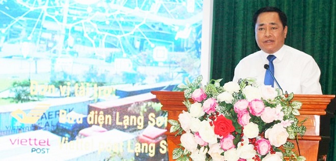 Chủ tịch UBND tỉnh, Hồ Tiến Thiệu phát biểu tại buổi lễ
