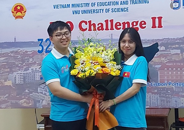Phú Thọ: Hai học sinh giành huy chương Olympic Sinh học Quốc tế