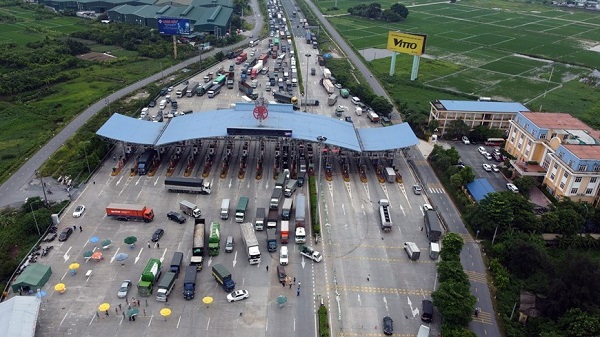 Trạm thu phí Pháp Vân - Cầu Giẽ vào sáng 24/7