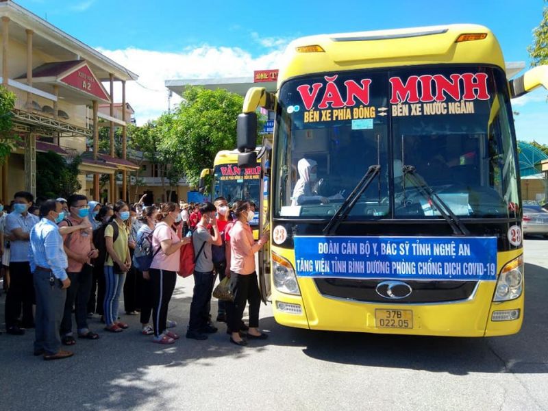 Nghệ An: 60 y, bác sĩ tình nguyện tăng viện cho Bình Dương phòng chống dịch Covid-19