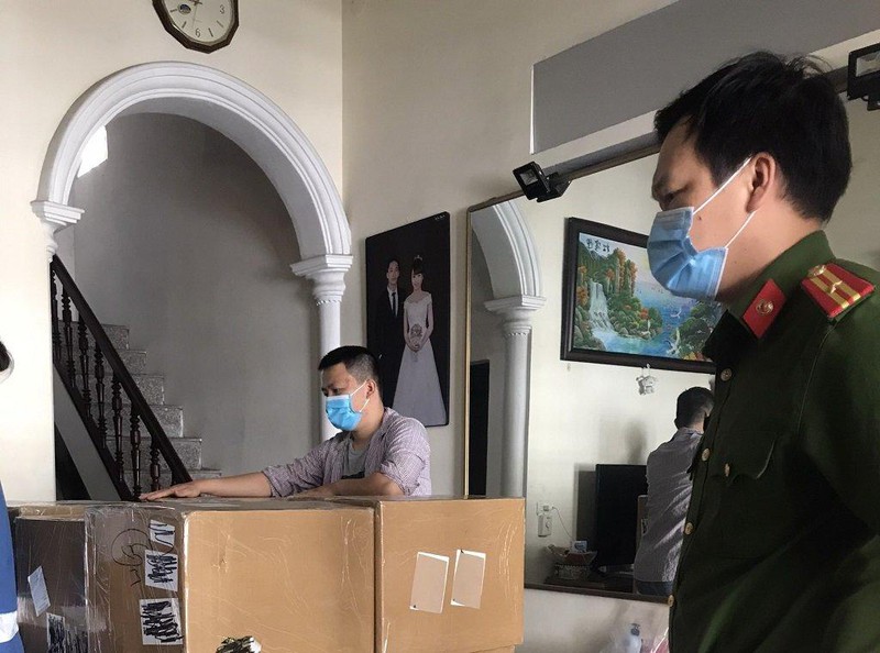 Nghệ An: Tạm giữ 6.000 que test nhanh Covid-19 không có giấy tờ hợp pháp