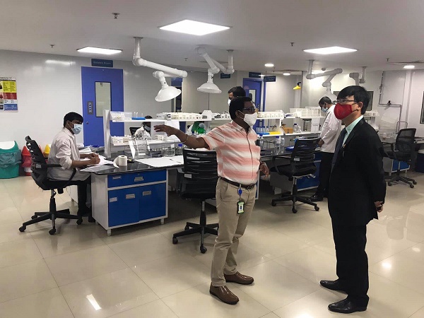 Ấn Độ sẵn sàng phối hợp với Việt Nam thử nghiệm và sản xuất vắc xin điều trị Covid-19.