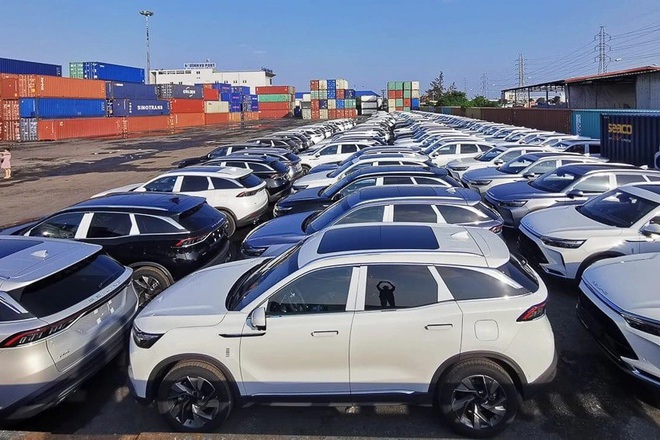 Việt Nam nhập khẩu hơn 17.000 chiếc ô tô trong tháng 7/2021
