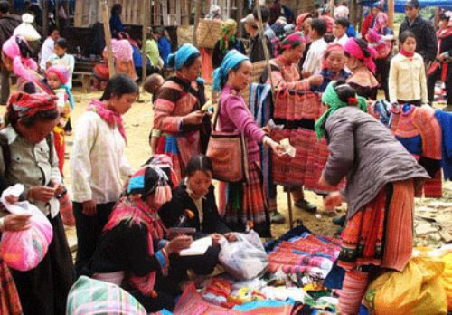 Lào Cai dừng hoạt động chợ phiên, chợ hình thành tự phát tại các khu dân cư trên địa bàn tỉnh