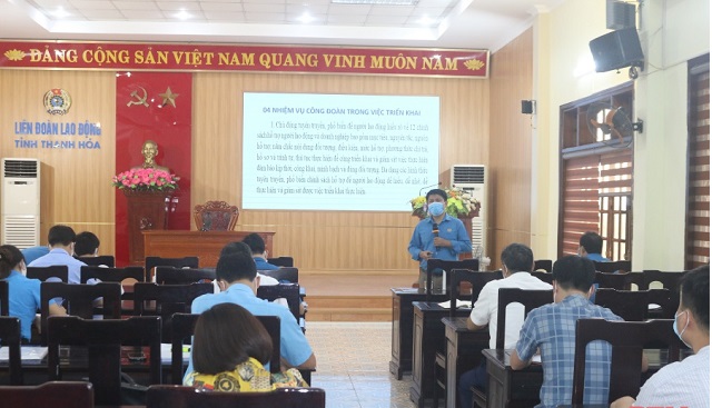 Thanh Hóa: Tập huấn chính sách hỗ trợ người lao động và doanh nghiệp gặp khó khăn do đại dịch Covid-19