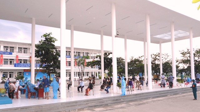 Đà Nẵng: Tiếp tục lấy mẫu xét nghiệm toàn dân