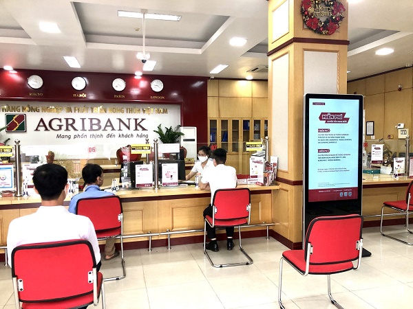 Agribank đã giải ngân hơn 116 ngàn tỷ đồng và 122 triệu USD cho vay ưu đãi hỗ trợ người dân, doanh nghiệp