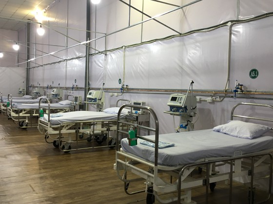 Bên trong Bệnh viện dã chiến thu dung điều trị bệnh nhân Covid-19 đa tầng Q.Tân Bình quy mô 1.000 giường