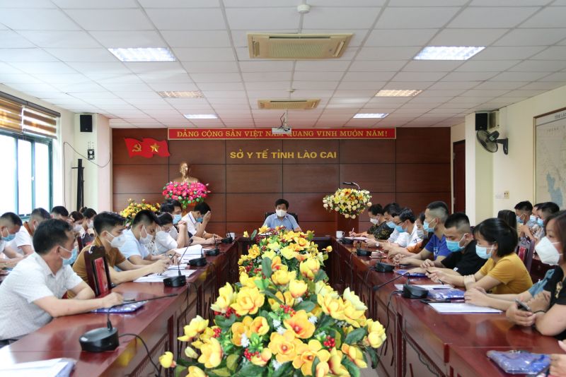 Sở Y tế tổ chức gặp mặt, giao nhiệm vụ cho đoàn cán bộ y tế tham gia hỗ trợ công tác phòng chống dịch Covid-19 tại tỉnh Đồng Nai