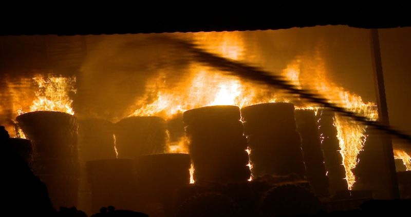 Cháy lớn tại xưởng lốp trong CCN Hà Khánh vào ngày 12/7/2021