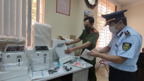 Lào Cai: Thu giữ lô hàng máy tạo oxy không giấy tờ