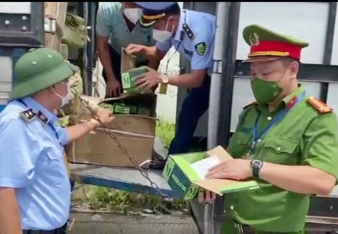 Hà Nội: Xử lý nhiều vụ việc vi phạm về hàng lậu, hàng giả trong tháng 8